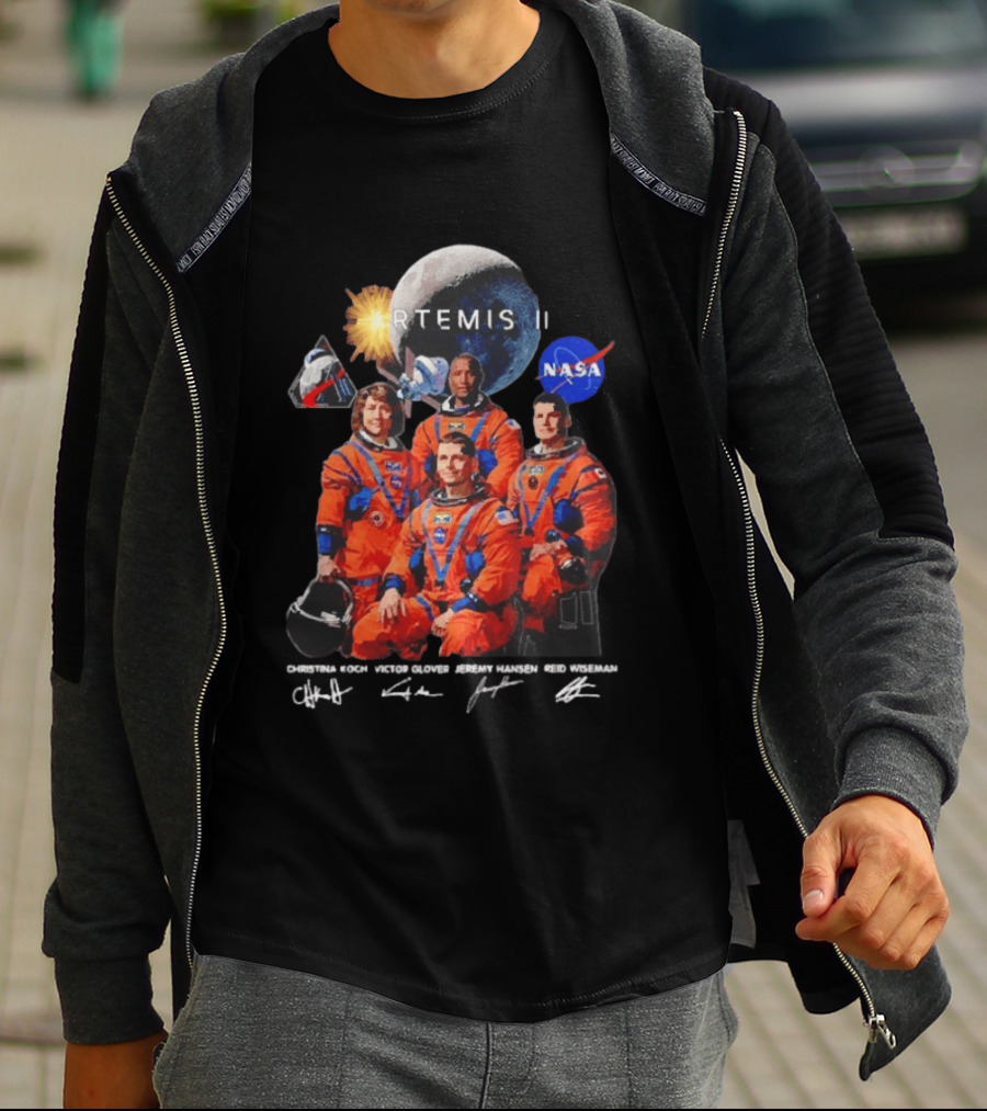 NASA Artemis II Christina Victor Jeremy Reid Astronaut Crew Moon Mission T-Shirt