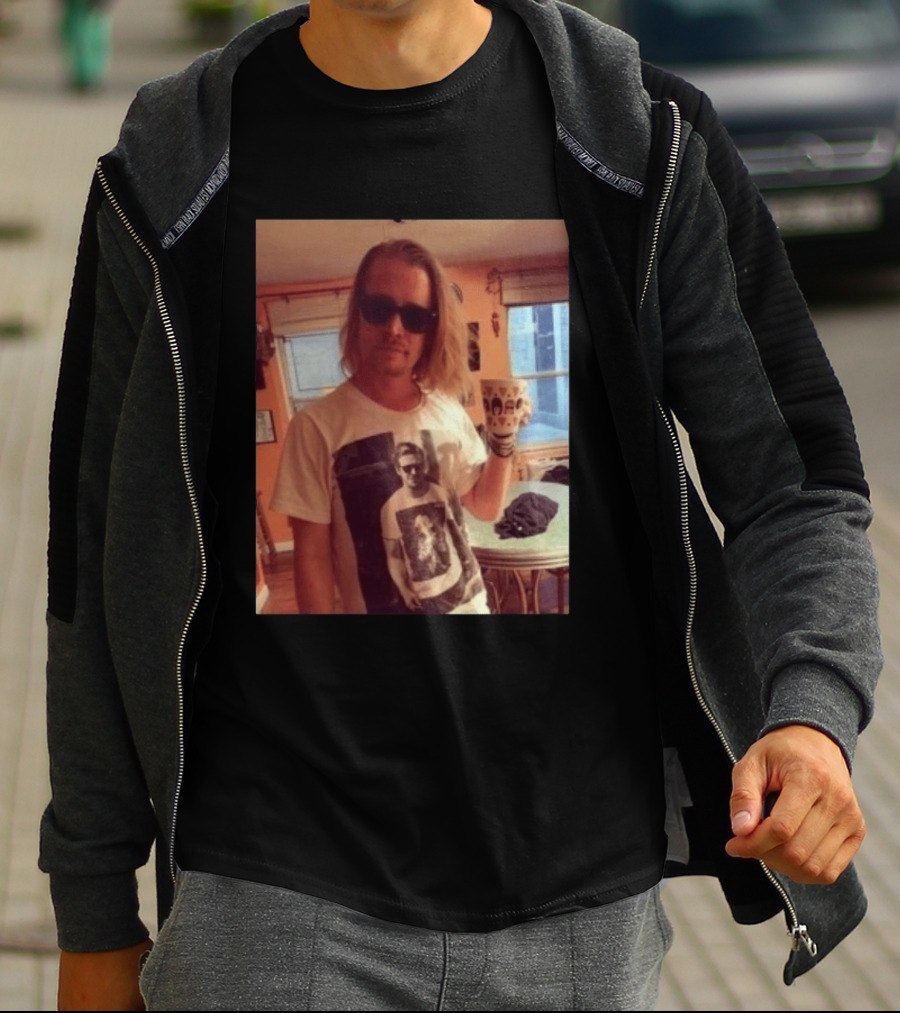 Ryan Gosling Meta Fashion Macaulay Culkin Homage T-Shirt