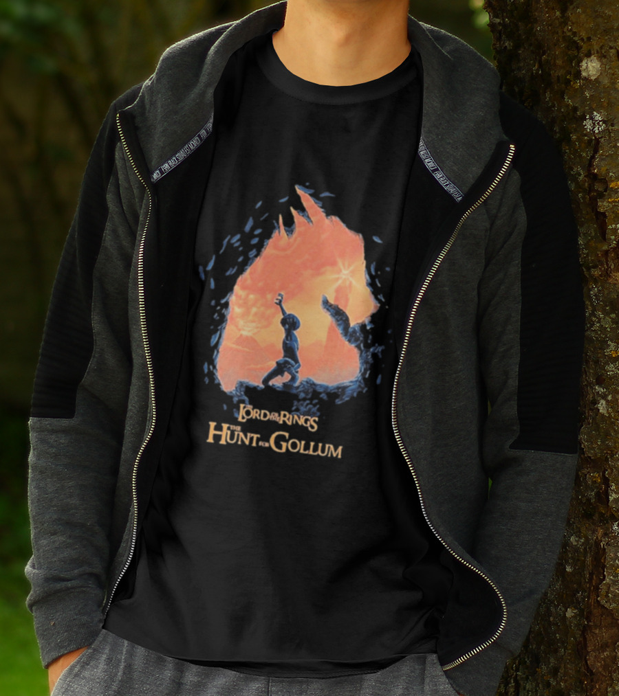 Lord Of The Rings Hunt For Gollum 2026 Smeagol Quest T-Shirt