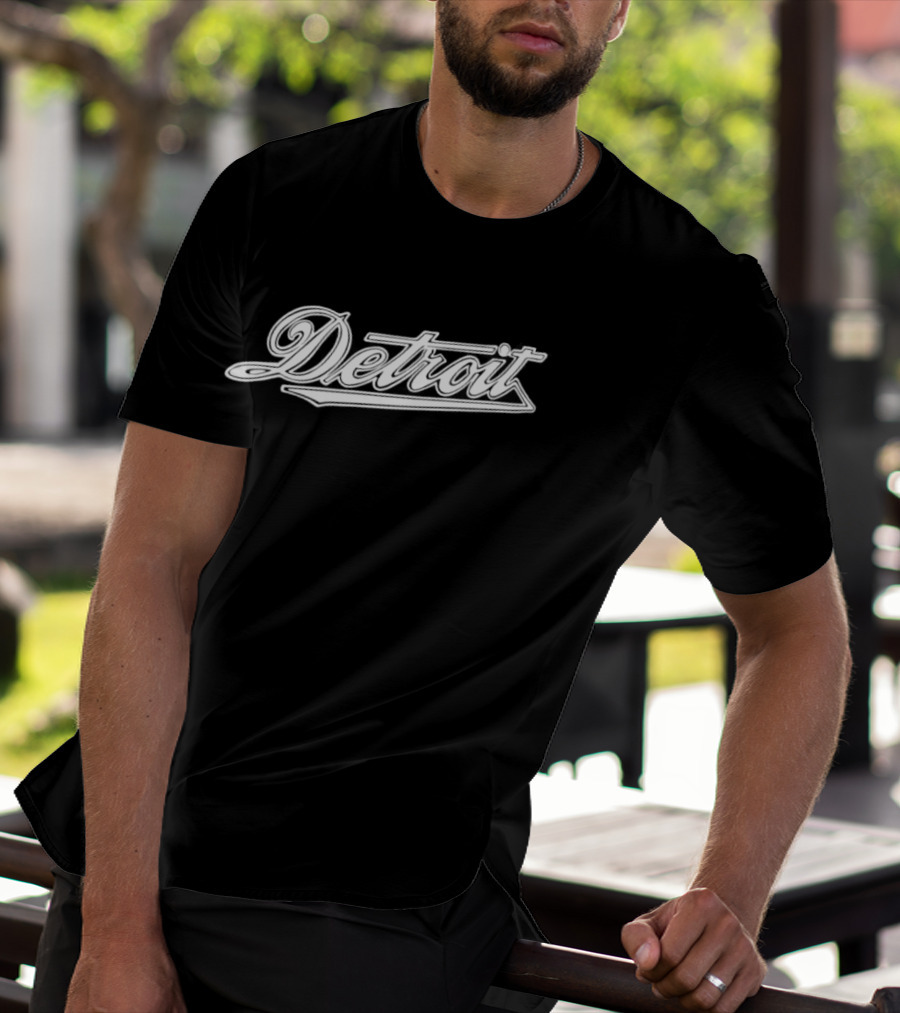 Laura Benanti Detroit White House Retro Script T-Shirt
