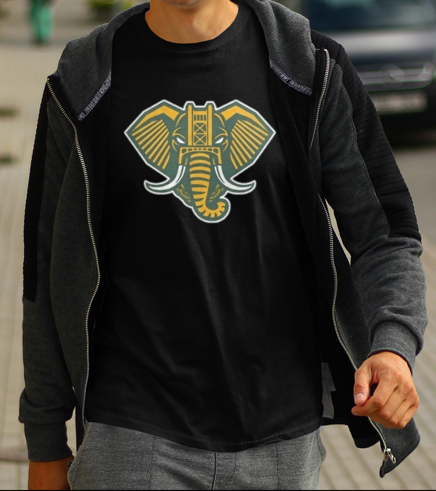 Sacramento Home Run Elephant Golden Bridge T-Shirt