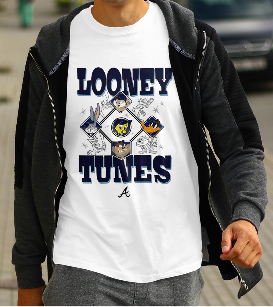 Looney Tunes Atlanta Braves Baseball Diamond Cartoon Characters T-Shirt
