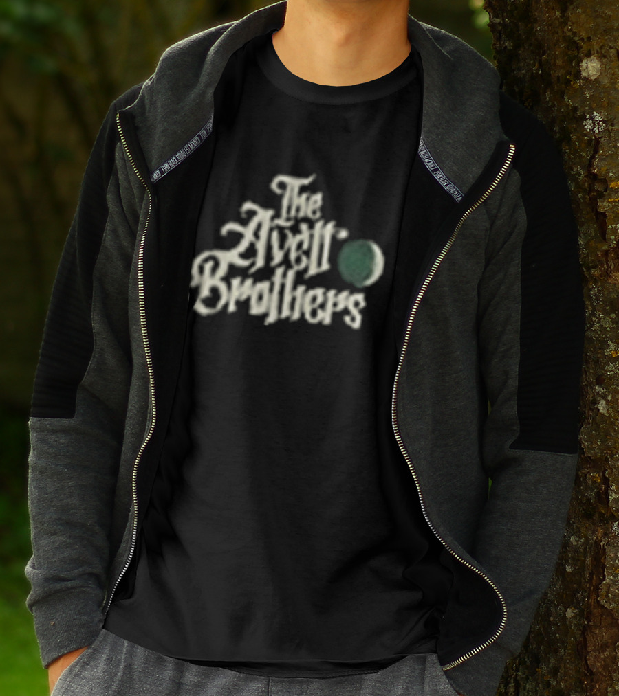 The Avett Brothers NYE 2026 Moon T-Shirt