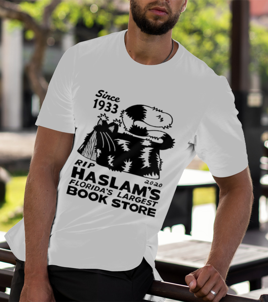 Since 1933 RIP 2020 Haslam's Florida's Largest Book Store Snoopy Doghouse T-Shirt