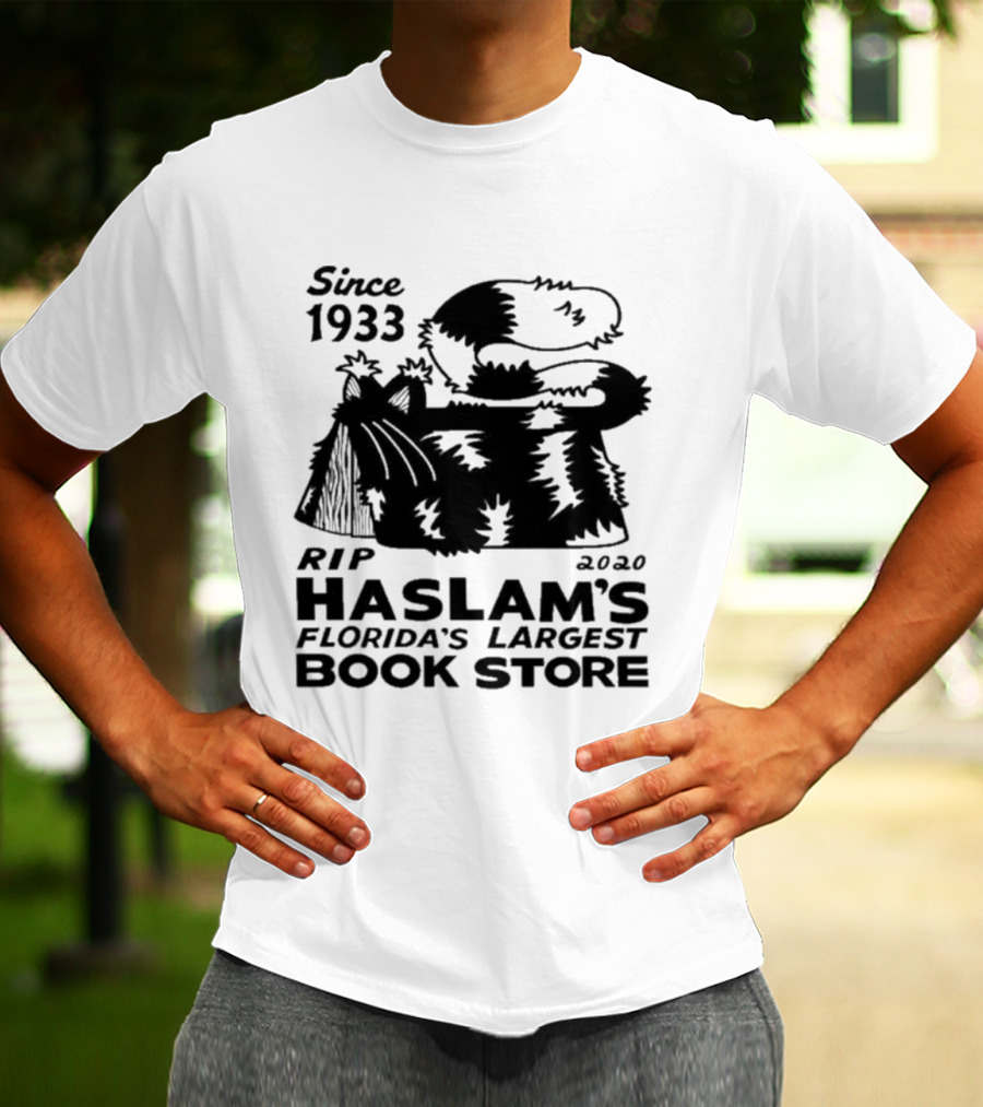 Since 1933 RIP 2020 Haslam's Florida's Largest Book Store Snoopy Doghouse T-Shirt