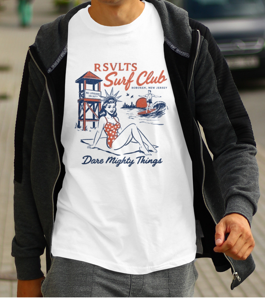RSVLTS Surf Club Hoboken New Jersey Dare Mighty Things Statue Of Liberty Surfing Vintage Beach Scene T-Shirt