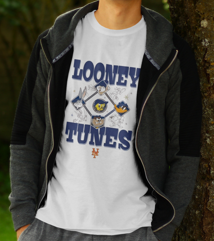 New York Mets Looney Tunes Bugs Tweety Daffy Sylvester Cream New Era T-Shirt