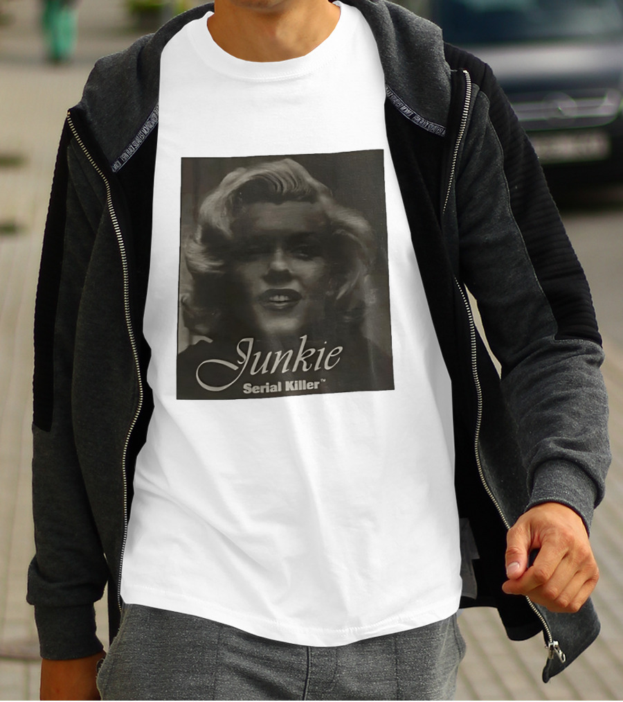Junkie Serial Killer Retro Hollywood T-Shirt