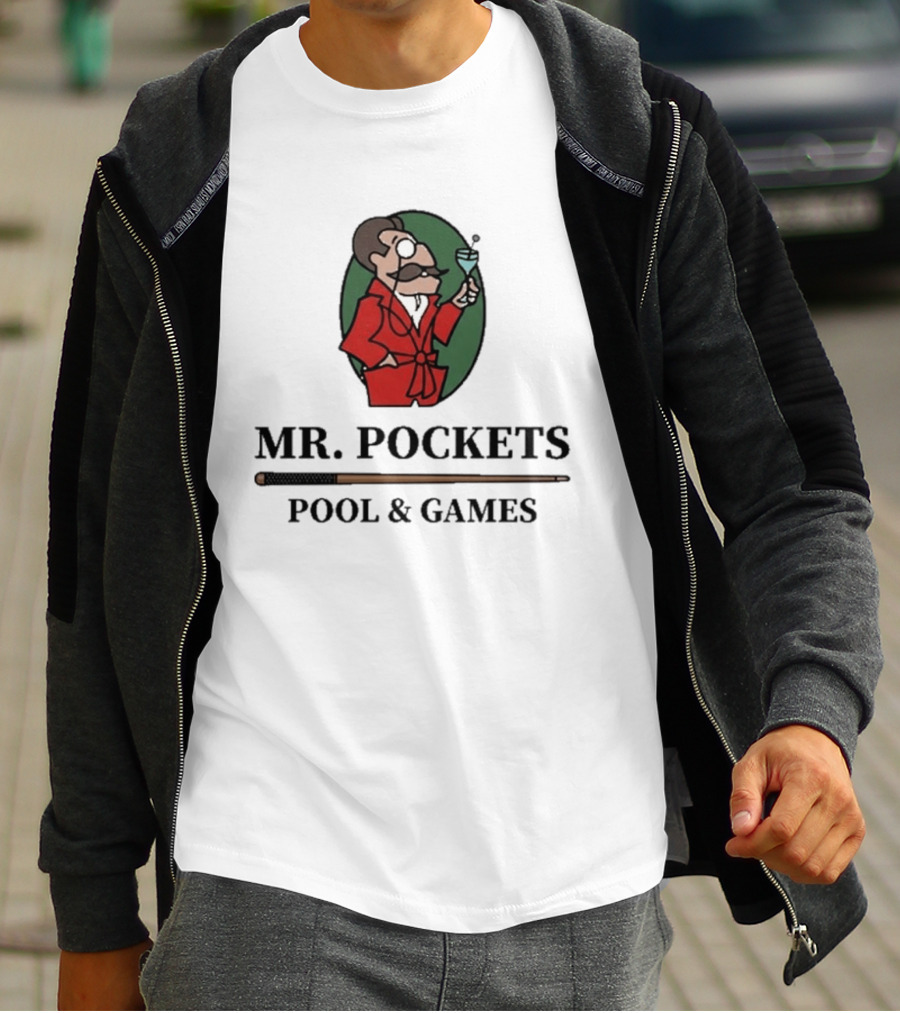 Mr. Pockets Pool And Games Iconic Gentleman With Martini And Cue T-Shirt