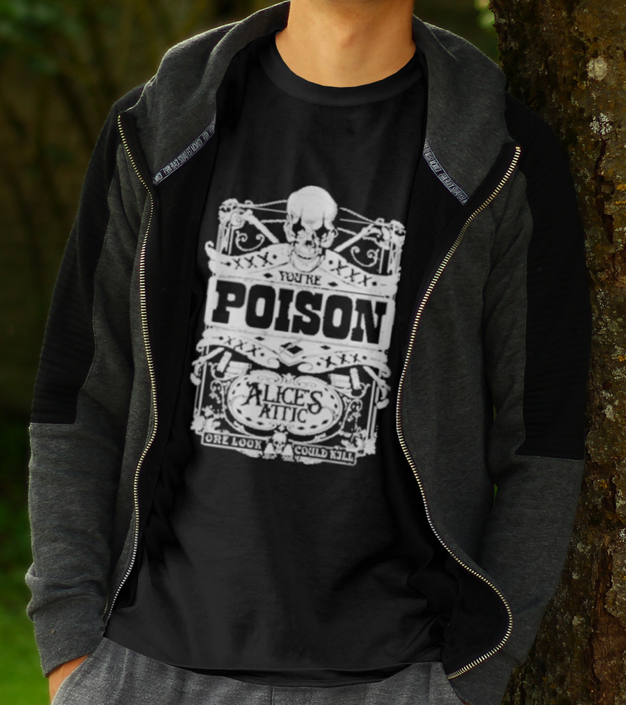 Alice Cooper Poison Attic Skull Motif T-Shirt
