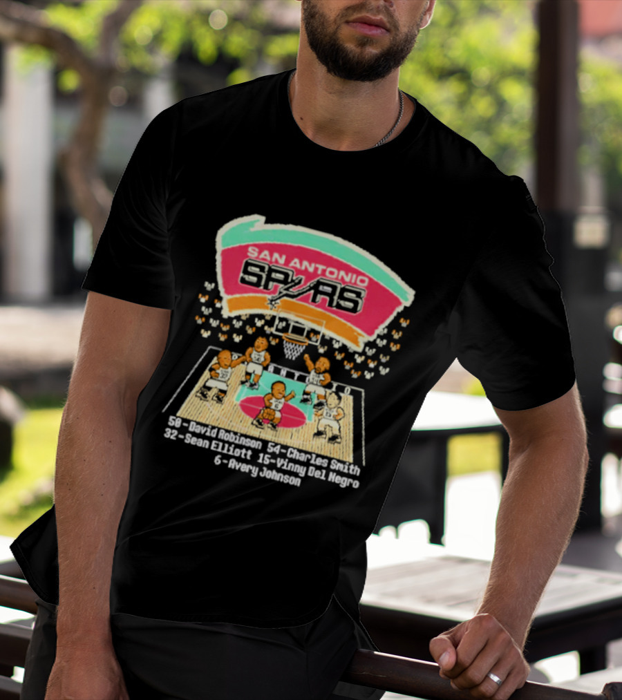 San Antonio Spurs David Robinson Charles Smith Sean Elliott Vinny Del Negro Avery Johnson Basketball Team T-Shirt