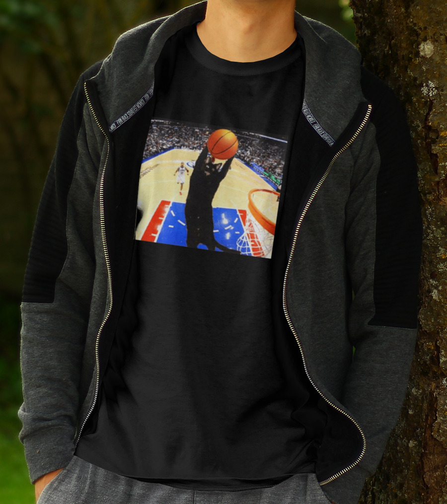 Jarrett Allen Cat Dunking Basketball On Court T-Shirt
