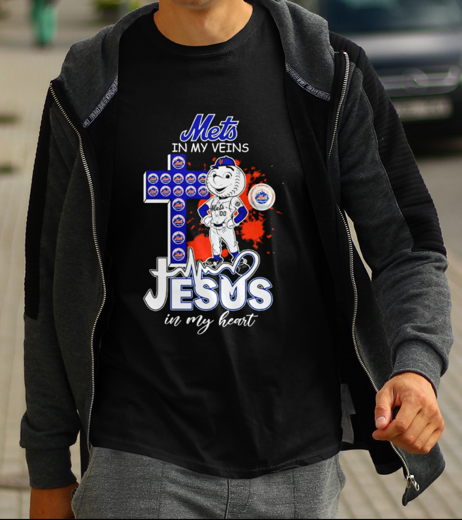 Mets In My Veins Jesus In My Heart Cross And Baseball T-Shirt
