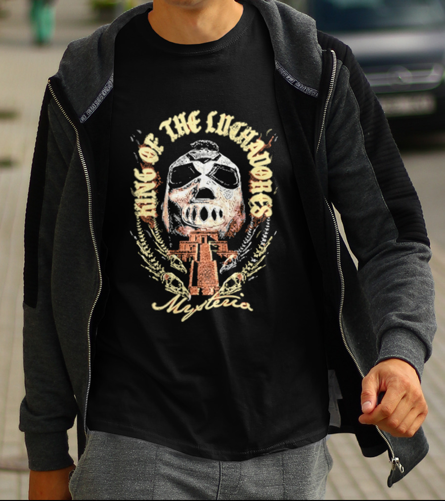 King Of The Luchadores Mysterio Aztec Pyramid Mask T-Shirt