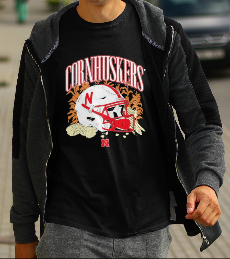 Cornhuskers Nebraska Football Helmet Ncaa Corn Stalks Iconic Red Letter N T-Shirt
