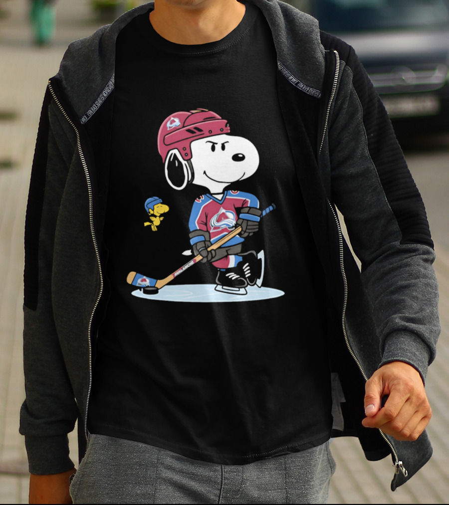 Snoopy Woodstock Colorado Avalanche NHL Hockey Peanuts Collaboration T-Shirt