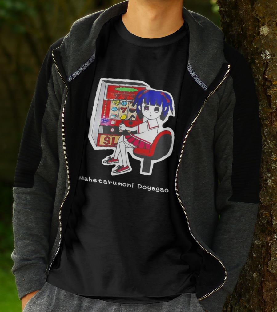 Production Jinrikisha Mahetarumoni Doyagao Anime Girl Slot Machine Seven Seven Seven T-Shirt