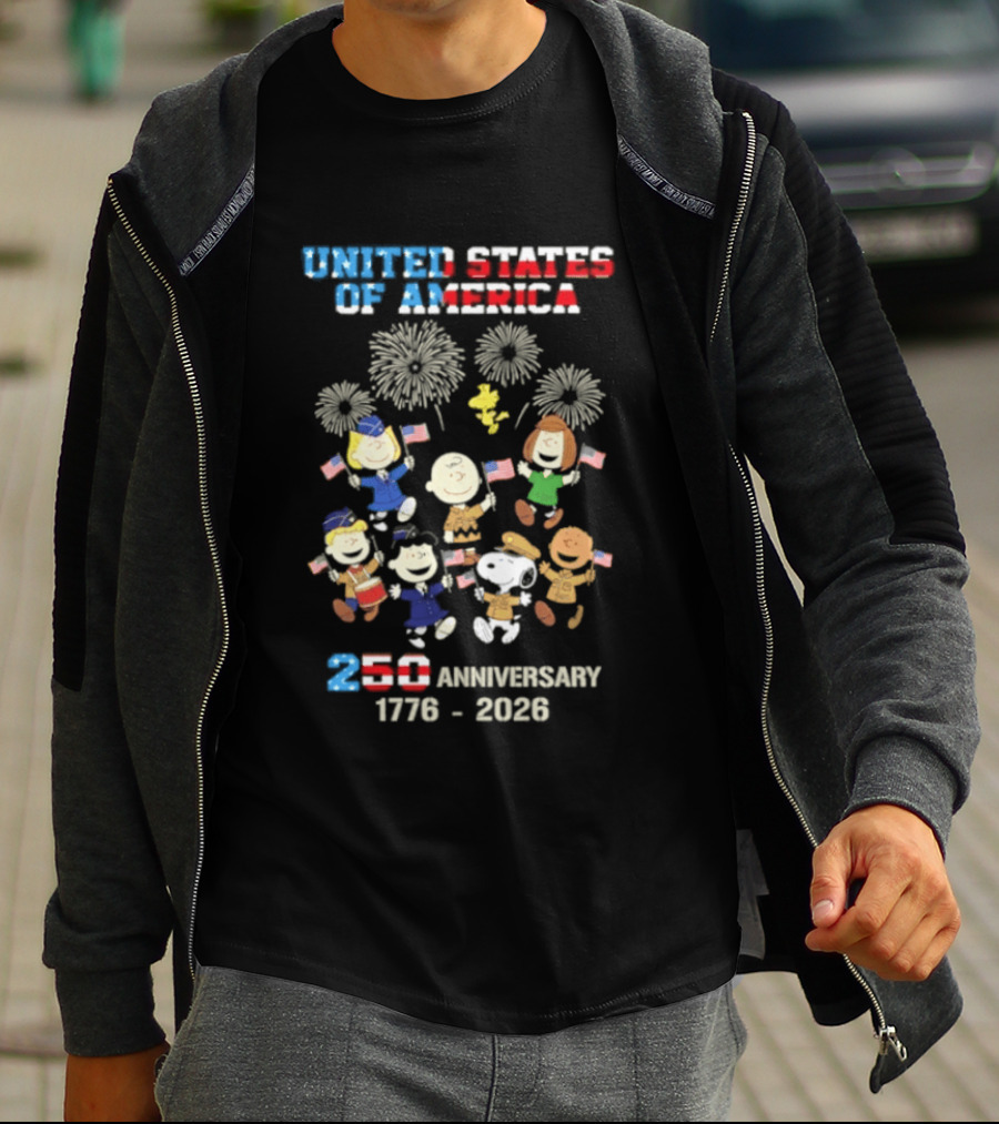 United States Of America 250th Anniversary 1776 2026 Snoopy Peanuts Characters Celebration T-Shirt