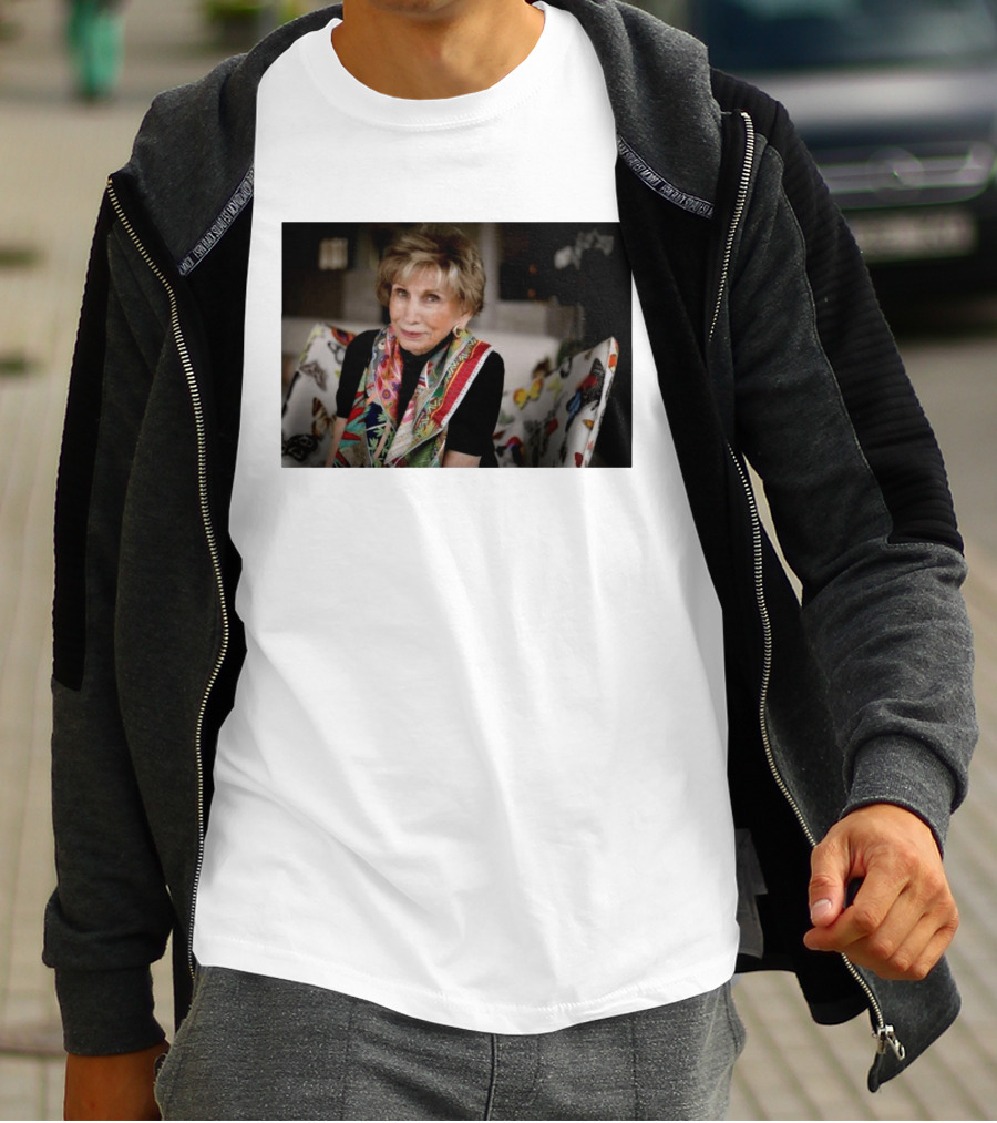 Edith Eva Eger Psychologist And Auschwitz Survivor Dies At 98 T-Shirt