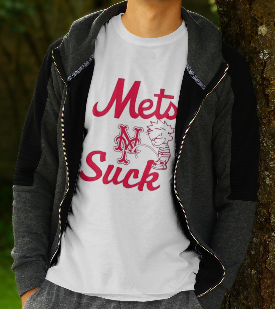Mets Suck Peeing New York Baseball Fan Humor T-Shirt