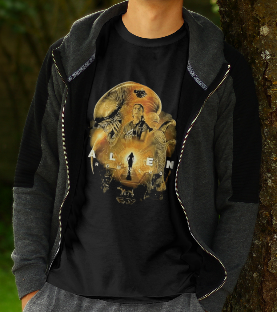 Alien Romulus Xenomorph Collage With Character And Spaceship T-Shirt