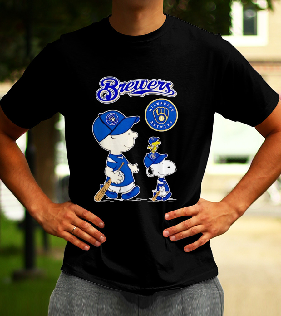 Brewers Charlie Brown Snoopy Woodstock Milwaukee Brewers T-Shirt