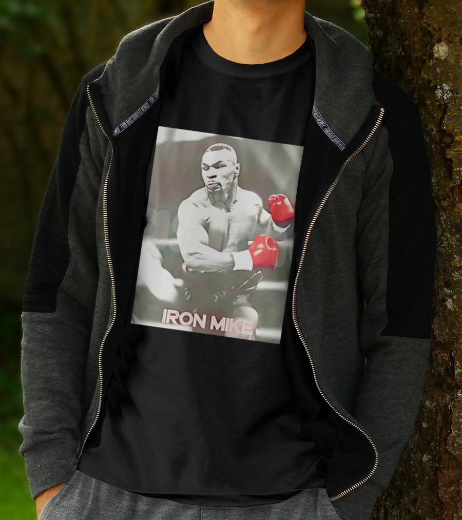 Boxing Legend Iron Mike Tyson Vintage Style Red Gloves T-Shirt