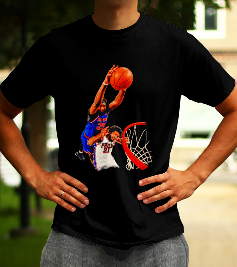 New York Knicks Mitchell Robinson Dunking On Philadelphia 2026 T-Shirt