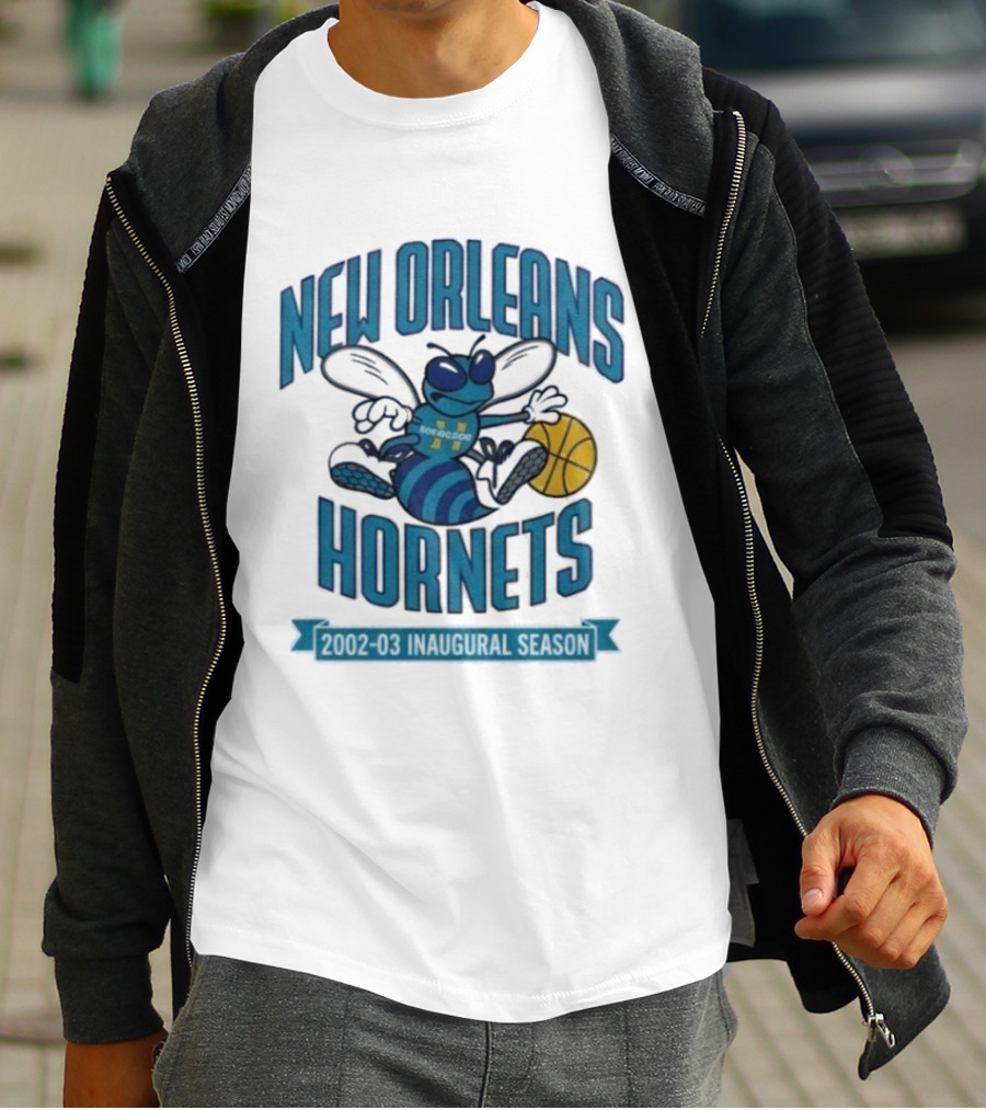 New Orleans Hornets Inaugural Season Basketball T-Shirt