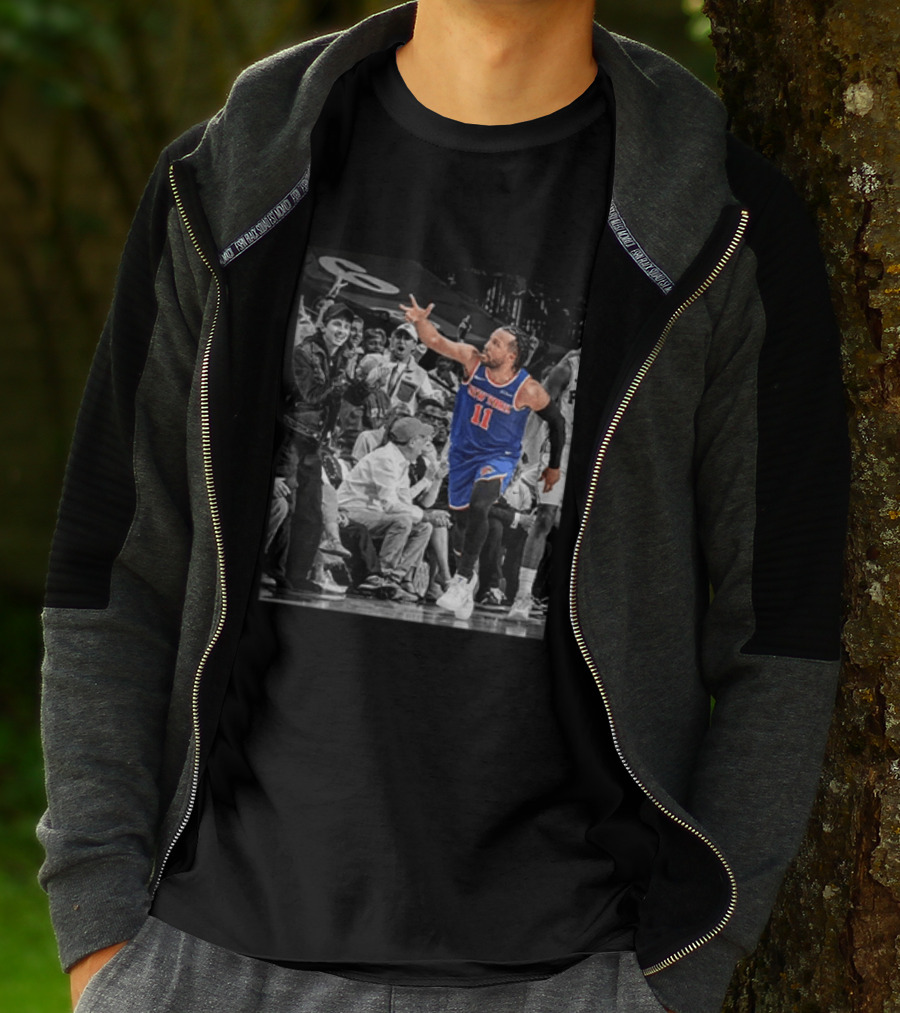 Jalen Brunson New York Knicks Basketball Player Number 11 Action In Game T-Shirt
