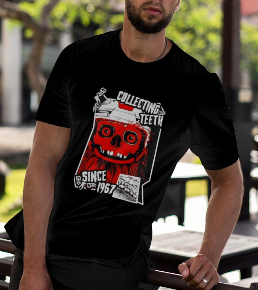 Philadelphia Flyers Gritty Collecting Teeth Since 1967 Monster Face Helmet T-Shirt