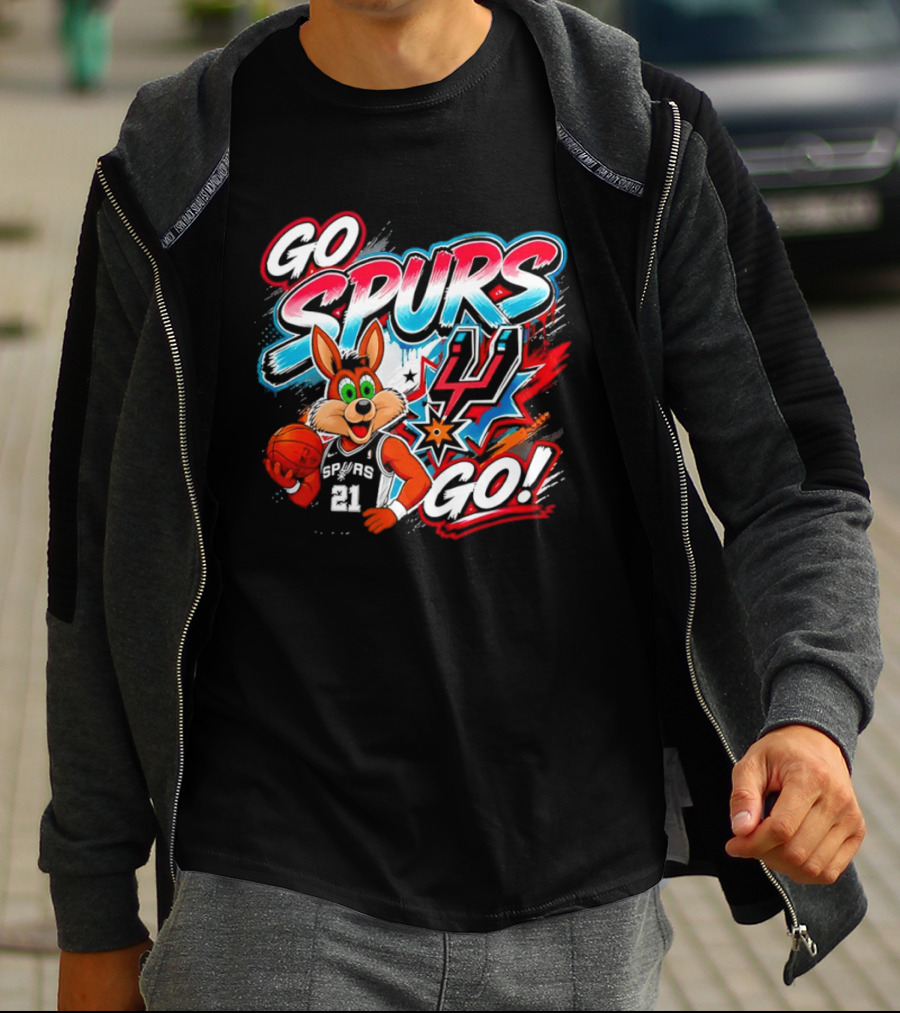 Go Spurs Go Coyote Basketball Team Spirit Graffiti T-Shirt
