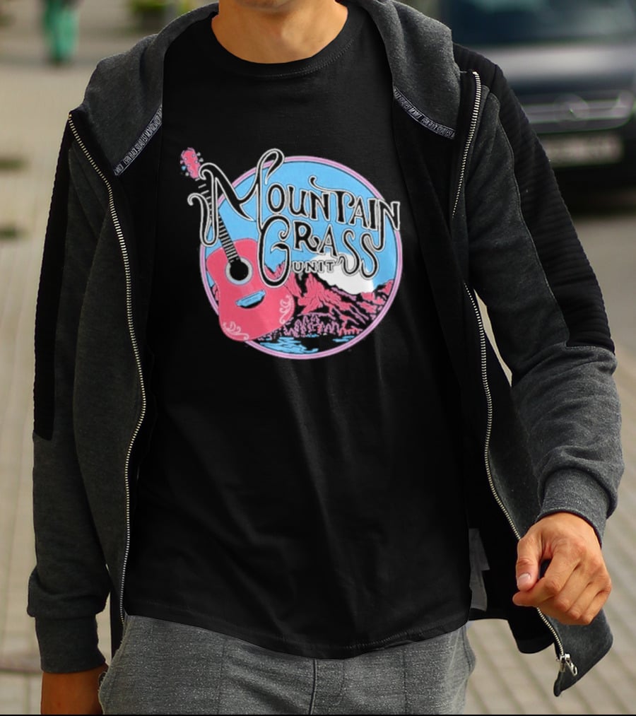 Mountain Grass Guitar Circle T-Shirt