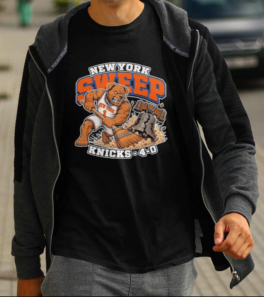 New York Knicks Sweep 76ers Bell Cracked 4 0 T-Shirt