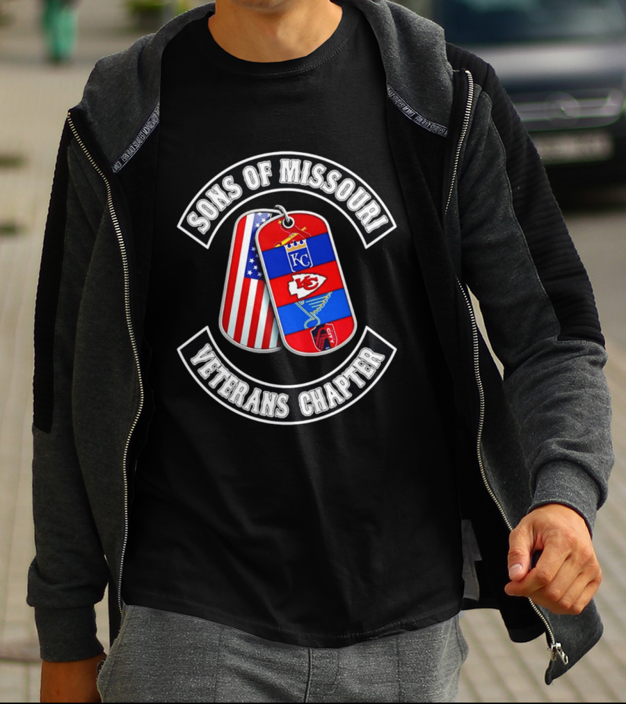 Sons Of Missouri Veterans Chapter Dog Tags KC Chiefs St. Louis Cardinals STL Blues USA Flag T-Shirt