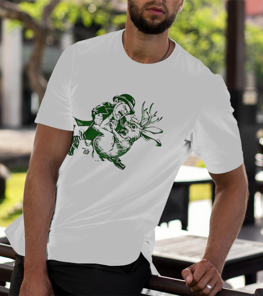 It's Always Sunny Charlie Kelly Leprechaun Versus Jackelope Iconic Character Battle T-Shirt