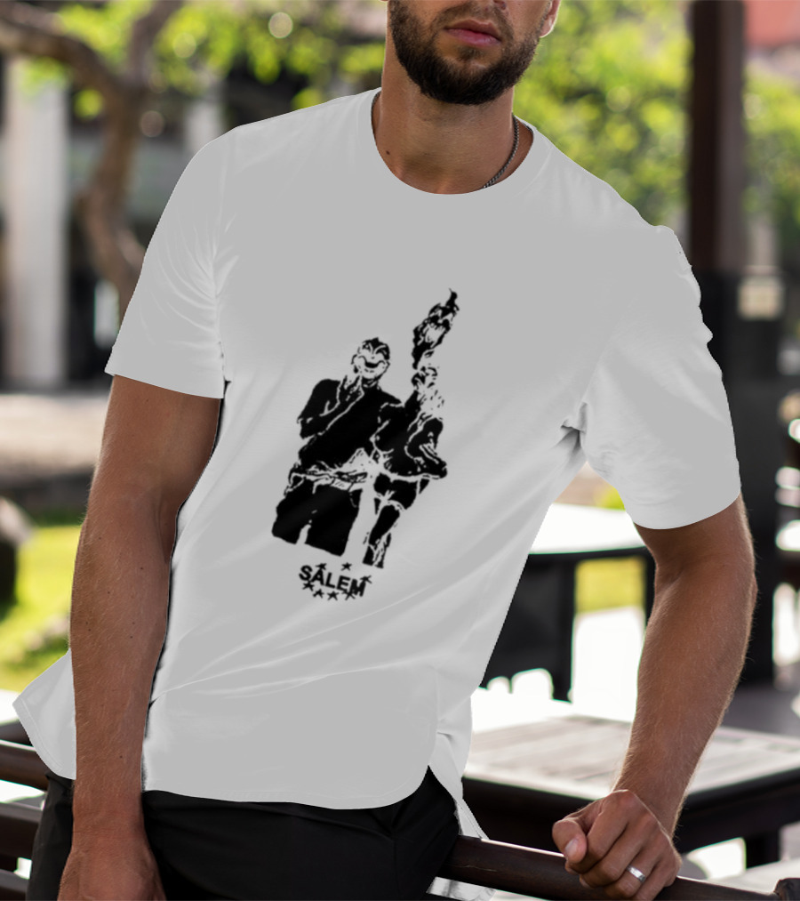 SALEM 2026 Witch Trials Halloween Festival Vintage Lantern T-Shirt