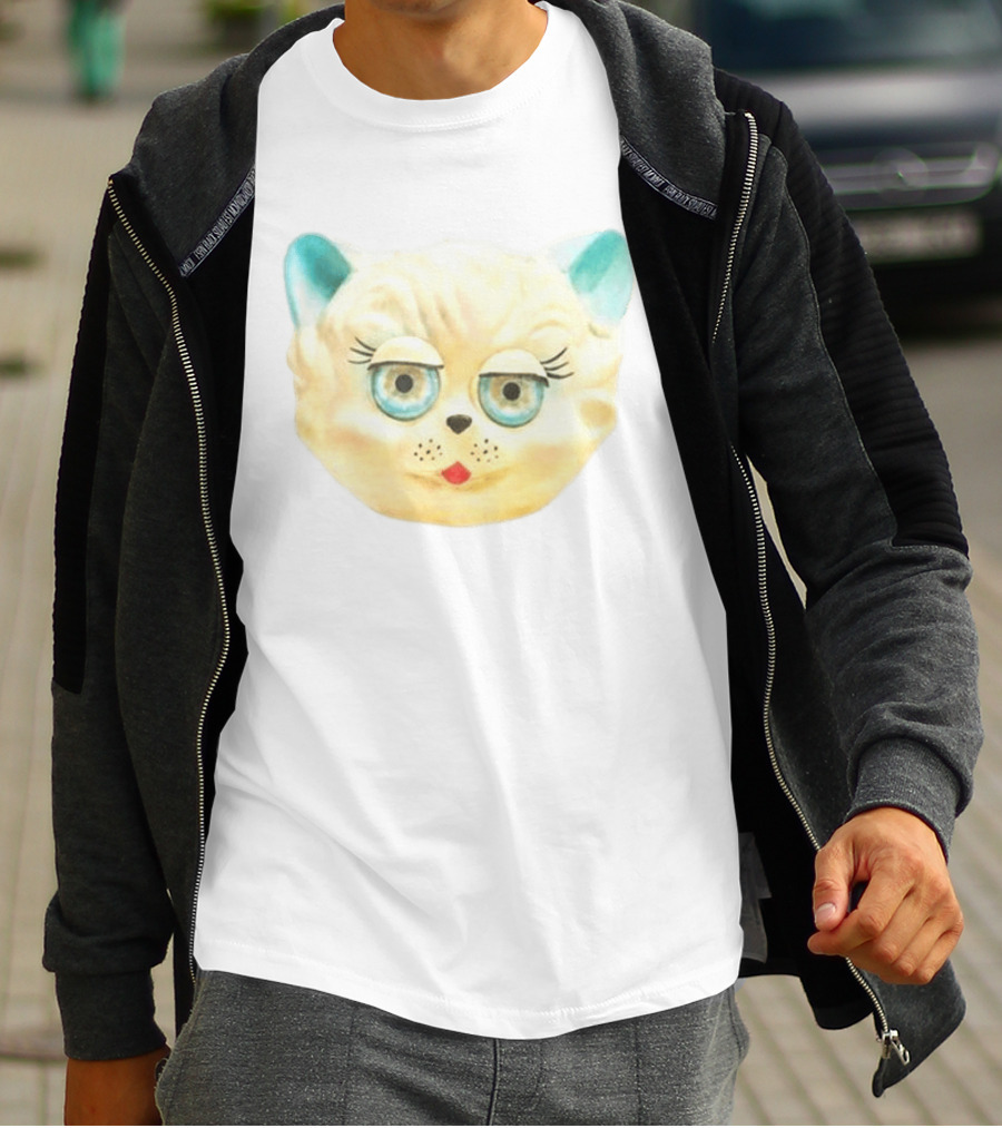 Carl Radke Valentino Le Chat De La Maison Vintage Cat Figurine T-Shirt