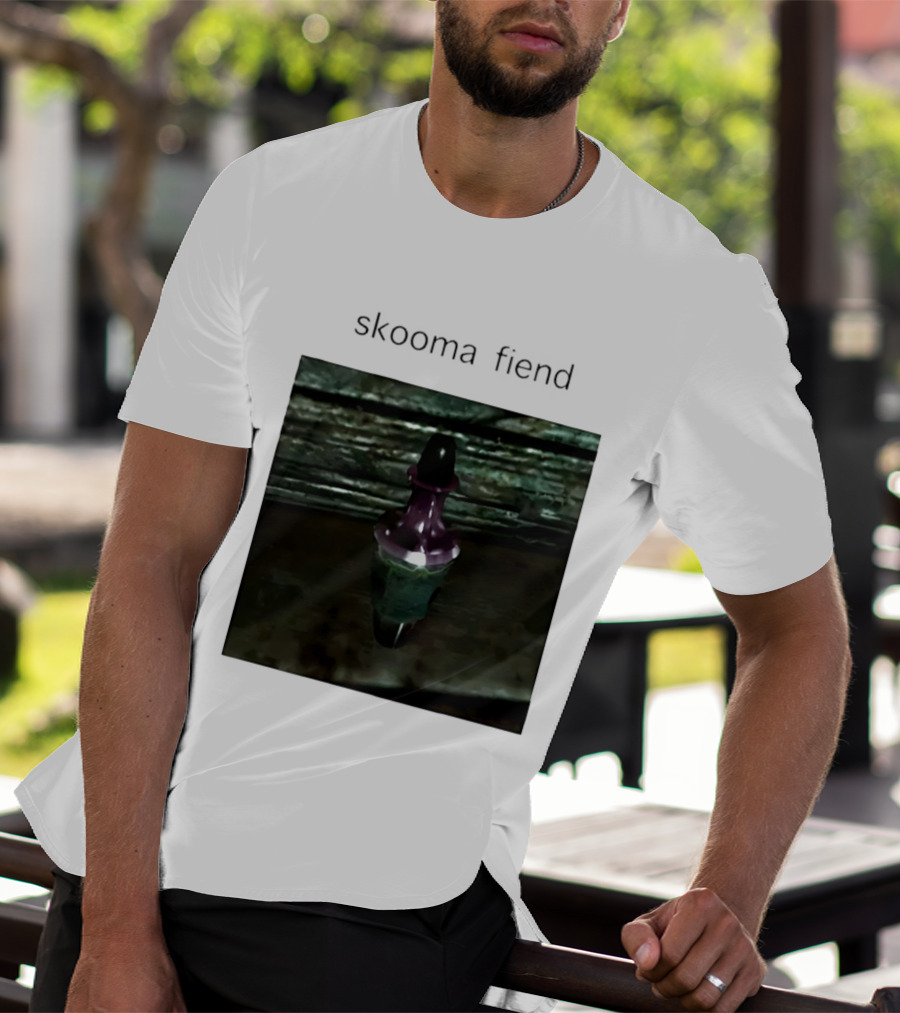 Skooma Fiend Skyrim Potion Character Reference T-Shirt