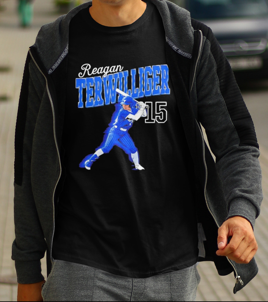 Reagan Terwilliger 15 Buffalo Bulls Softball Player Swing T-Shirt