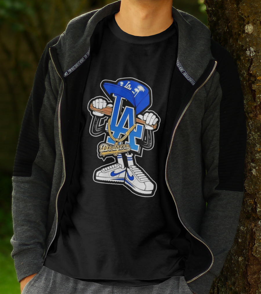 LA Dodgers Palm Trees Gold Chain With Blue Hat And Sneakers T-Shirt