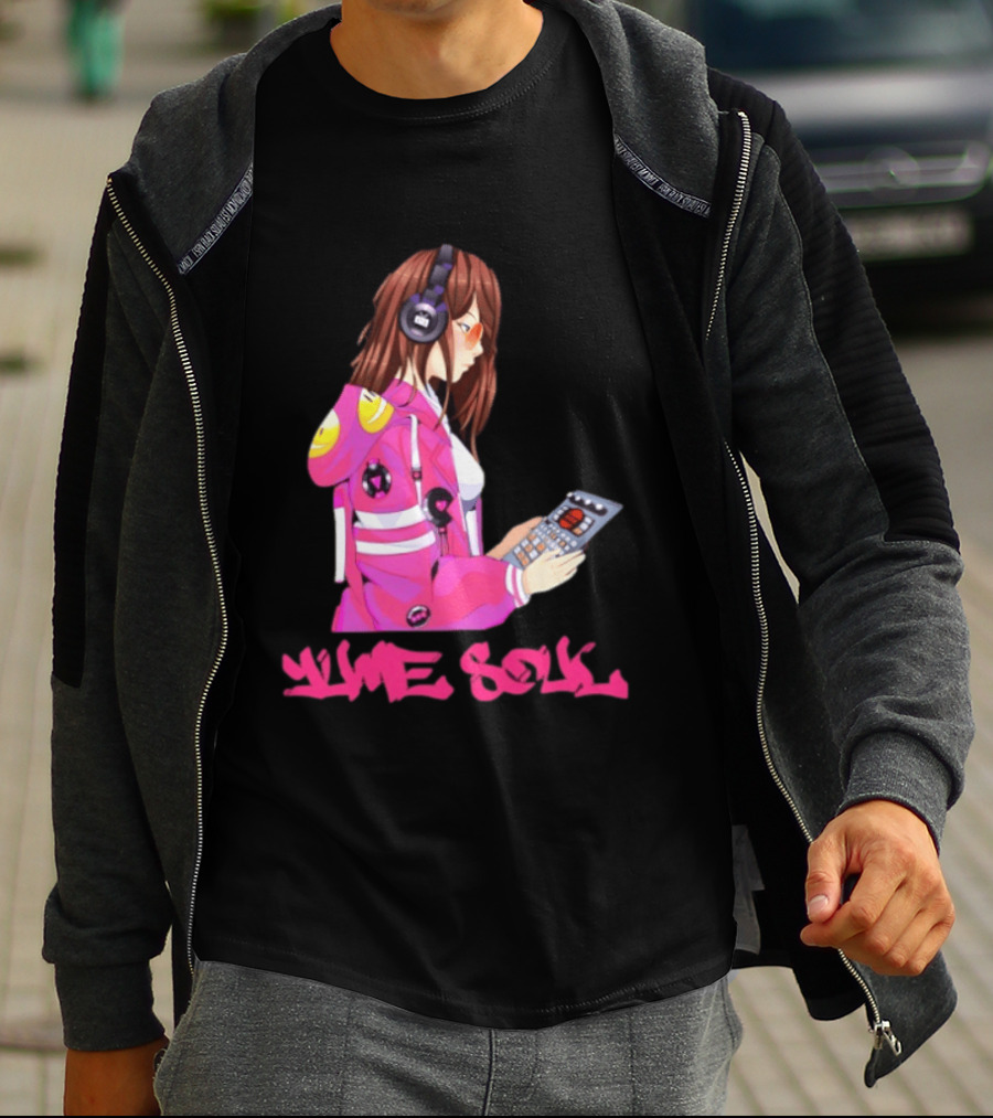 Yume Soul Anime Girl With Headphones And Game Controller T-Shirt