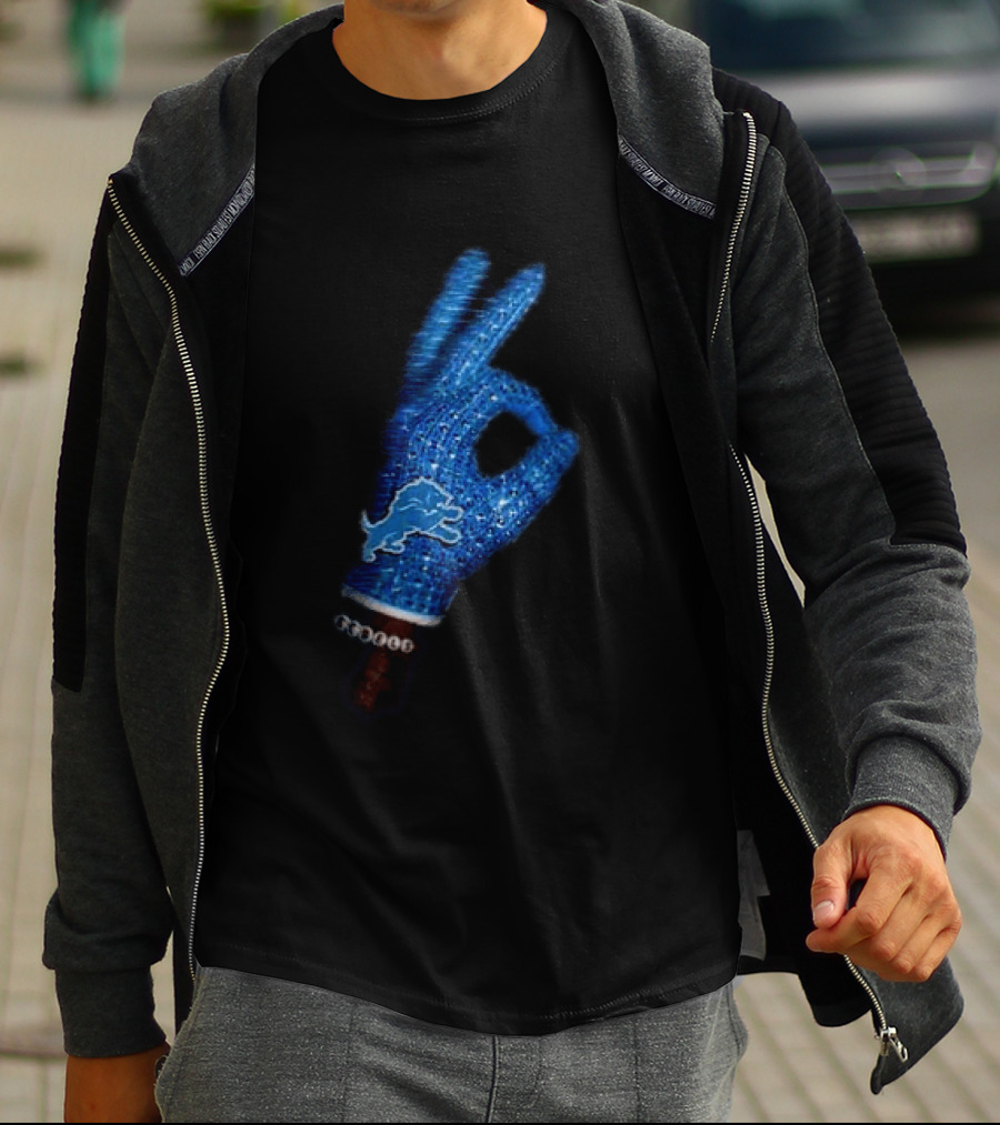 Drake Iceman Detroit Lions Glove Gesture Iconic Team Glove With Beaded Wristband T-Shirt
