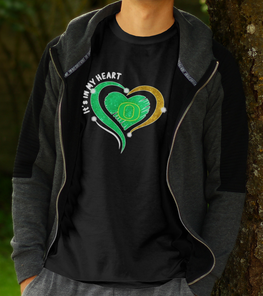 Oregon Ducks Heart 2026 Football Fan Pride T-Shirt