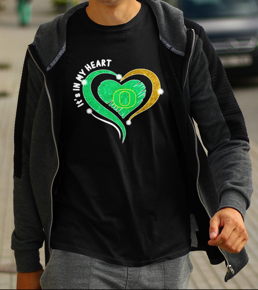 Oregon Ducks Heart 2026 Football Fan Pride T-Shirt