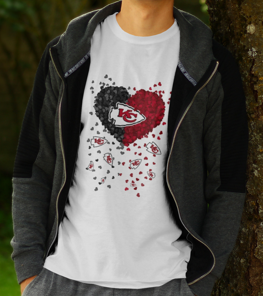 Heart KC Red Black 2026 Kansas City Chiefs Football T-Shirt