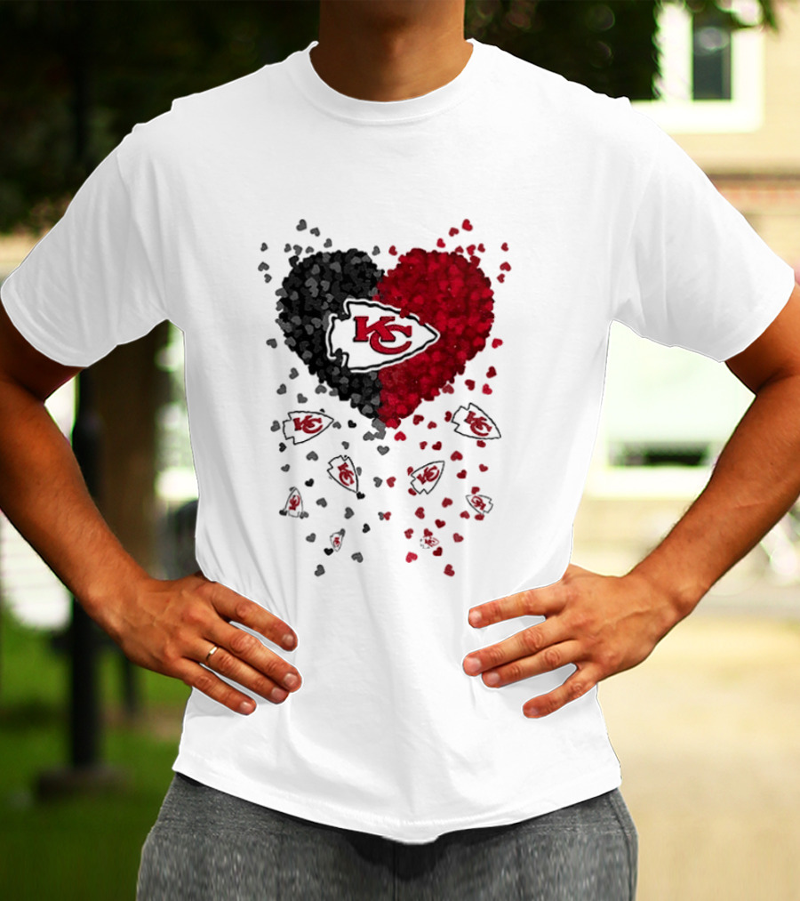 Heart KC Red Black 2026 Kansas City Chiefs Football T-Shirt