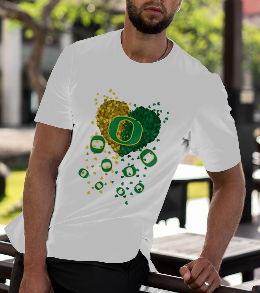 Oregon Ducks Football Heart 2026 T-Shirt