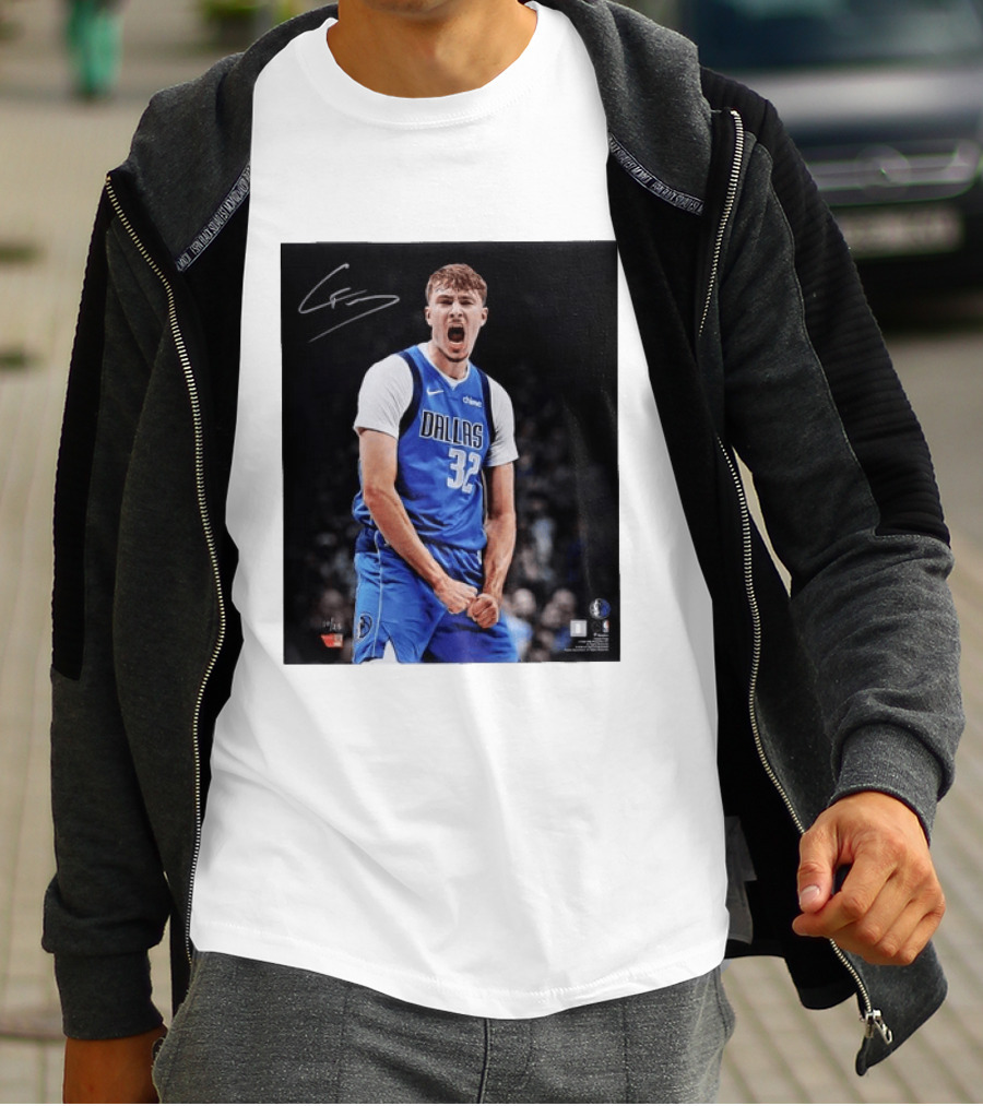 Cooper Flagg Dallas Mavericks Autographed Memorabilia NBA Collectible T-Shirt