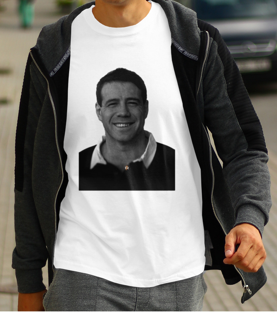Former Scotland And Lions Rugby Legend Scott Hastings Remembered T-Shirt